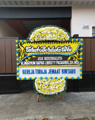 Papan Bunga Duka di Sekadau Hilir